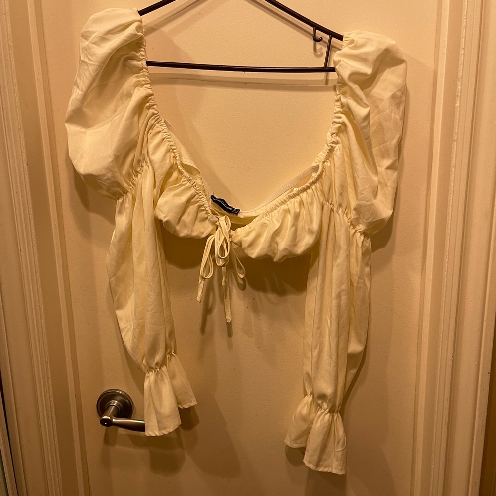 Pretty little thing longsleeve bra top